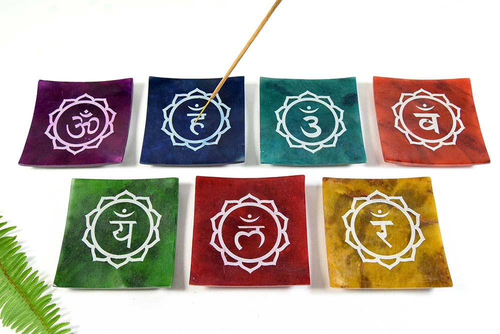 PLATO CUADR CHAKRA PIEDRA 10CM