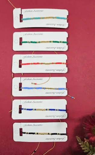 [0685171] PULSERA SIMPLE MOST COLOR