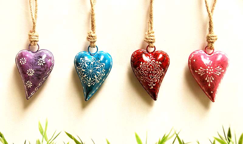TIRA 1 CORAZÓN COLOR 18 CM