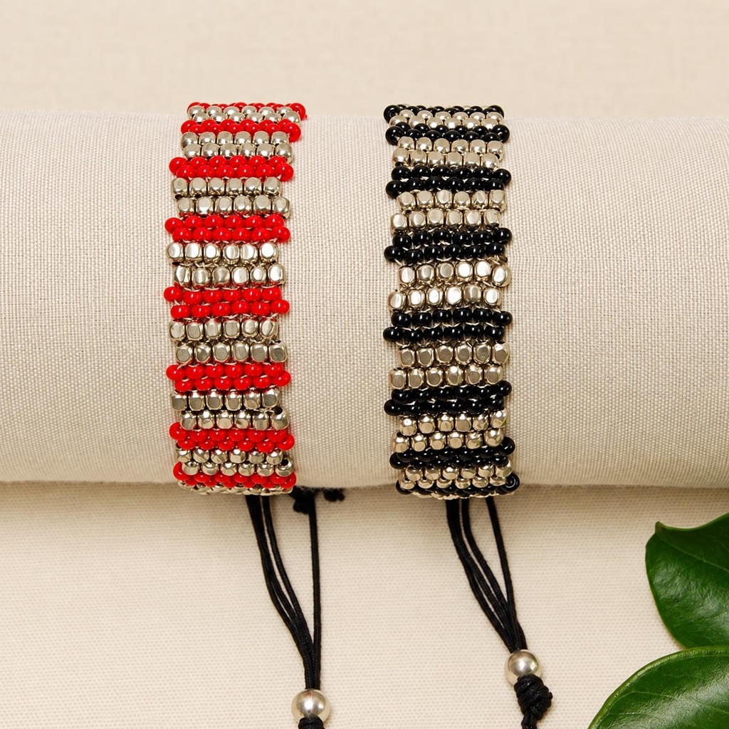 PULSERA METAL CUENTAS MODELO 692