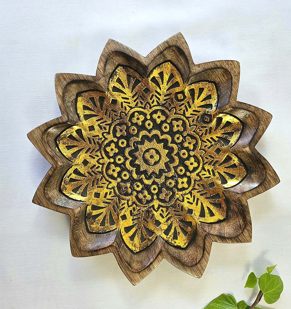 PLATE STAR WOOD CARVED OR 26
