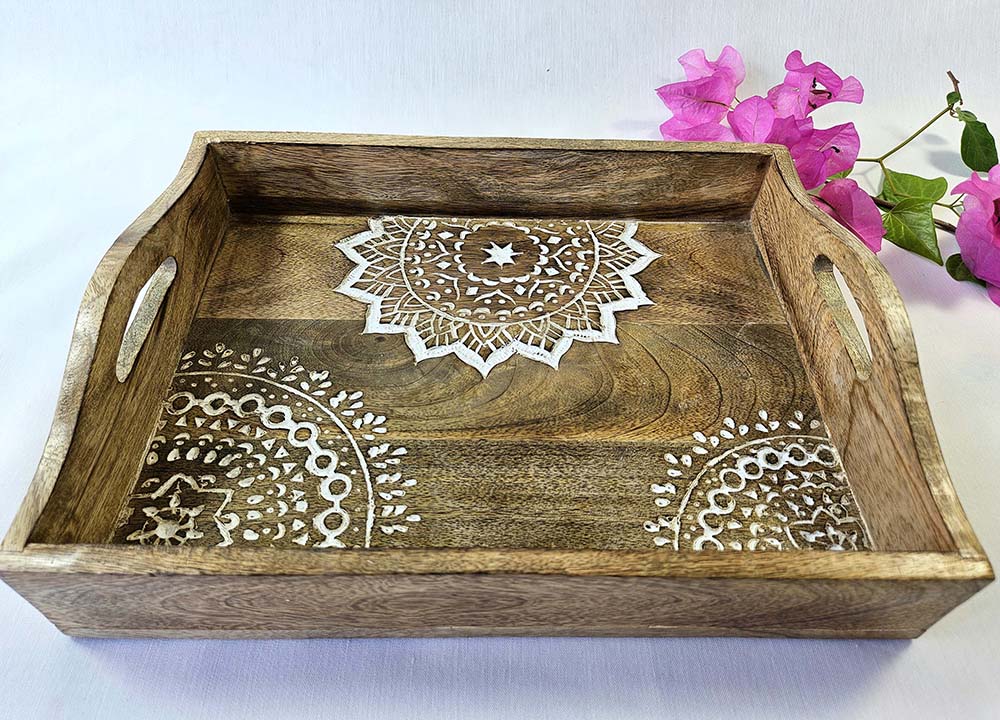 PLATEAU BOIS SCULPTÉE MANDALA 33X25