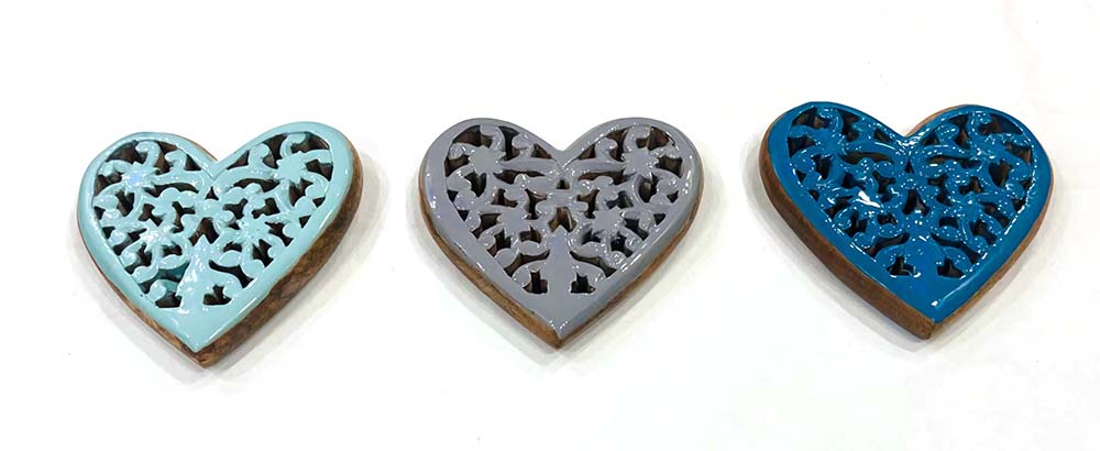 CORAZÓN MADERA TALLADO 18 CM