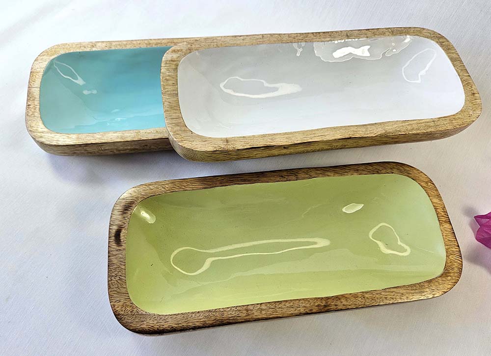 VASSOIO RETTANGOLARE LEGNO SMALTATA 30 CM