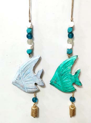 TIRA PECES VELA MADERA-PINTADA 55 CM