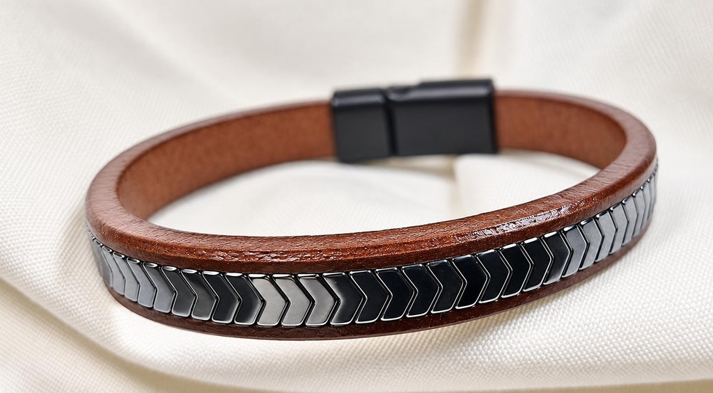 BRACELET CUIR-MÉTAL MODÈLE 134