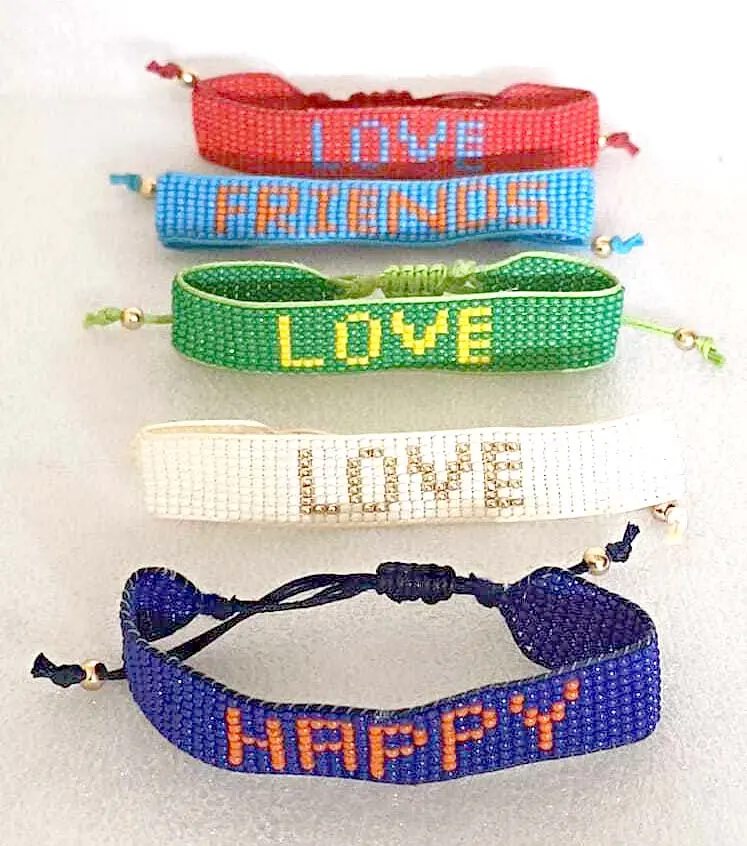 PULSERA MOSTACILLA FRASE 004