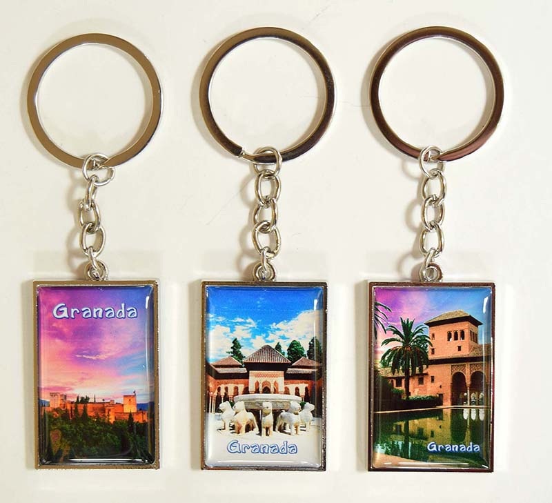KEYRING RESIN 1 CARA GRANADA