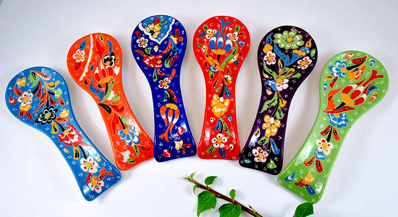 CUCHARA CERAMICA RELIEVE 22 CM