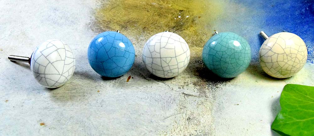 KNOB CERAMIC PEQ COLOR ENTERO