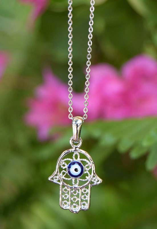 COLLIER HAMSA ARGENTÉ MODÈLE 028