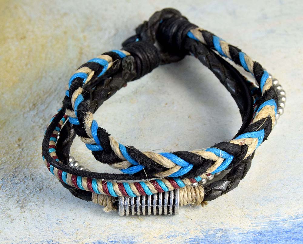 BRACELET MULTIPLE CUIR-MÉTAL 840