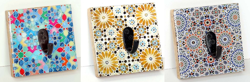 PERCHA MADERA Y RESINA 10 CM MOSAICO 1