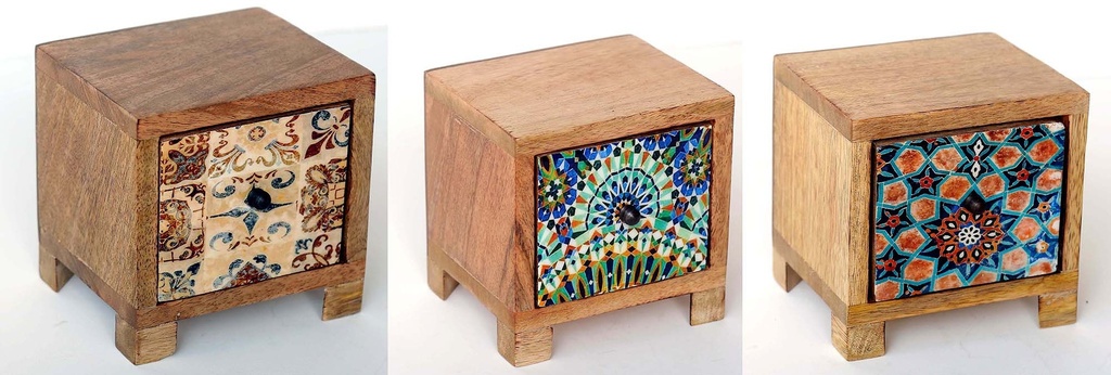 MUEBLE MINI MADERA Y RESINA 12CM MOS2