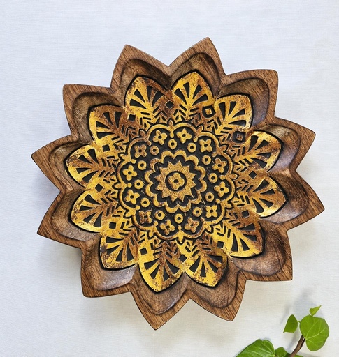 [9275457] ASSIETTE ÉTOILE BOIS SCULPTÉE OR 26