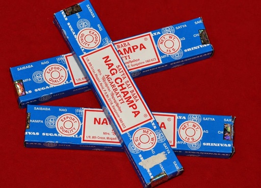 [6075015] INCIENSO NAGCHAMPA CAJA 12 15G