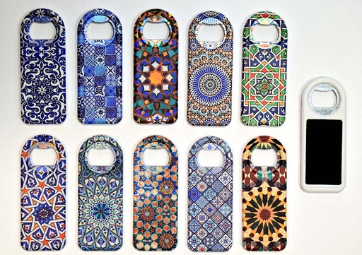 [1585872] IMÁN OUVRE-BOUTEILLE MOSAÏQUE 10,5CM