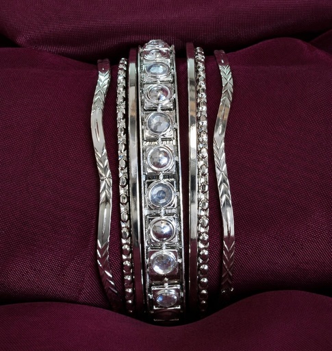 [0582010] PULSERA METAL 7 AROS 010